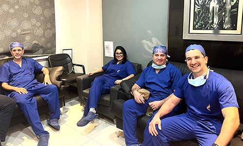 Victor Medica l che promuove la chirurgia bariatrica attraverso i laboratori globali